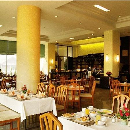 Royal Lanna Hotel Chiang Mai Dış mekan fotoğraf