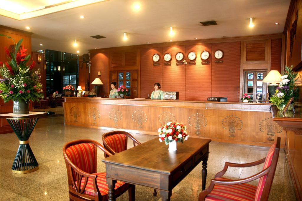 Royal Lanna Hotel Chiang Mai Dış mekan fotoğraf